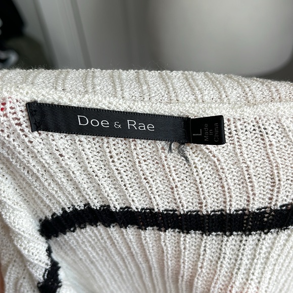 Beautiful white long cardigan black stripes - Picture 5 of 5